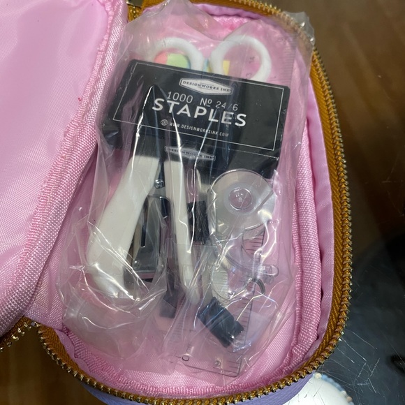 Essentials rulers, scissors, Staples, tape, binder clips, page flags Ruler - Picture 4 of 7